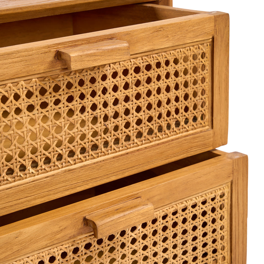 Detail van handgeweven rotan lade van Harmony nachtkastje